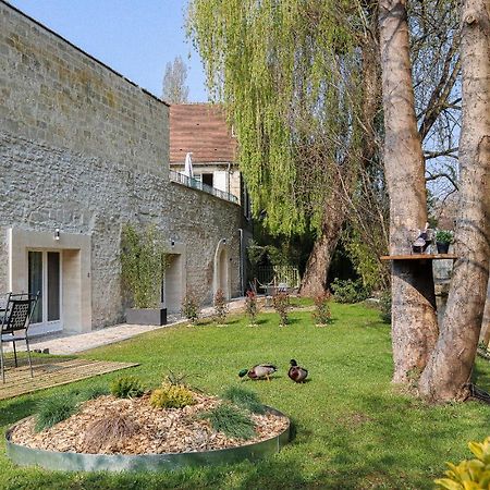 Logement Entier, Senlis La Nature Au Centre Ville Villa Luaran gambar