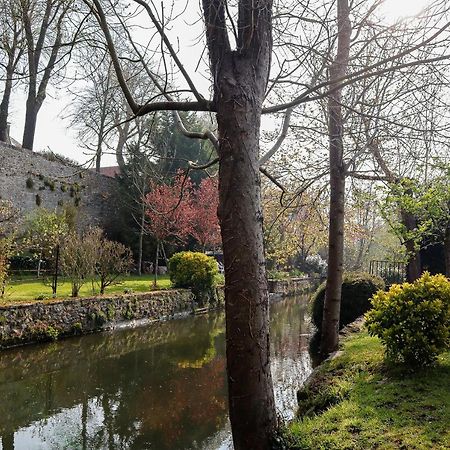 Logement Entier, Senlis La Nature Au Centre Ville Villa Luaran gambar